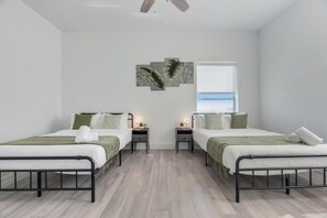 Deluxe Διαμέρισμα, Μπαλκόνι, Θέα στην Πόλη | Γραφείο, χώρος εργασίας για λάπτοπ, σίδερο/σιδερώστρα, δωρεάν Wi-Fi 