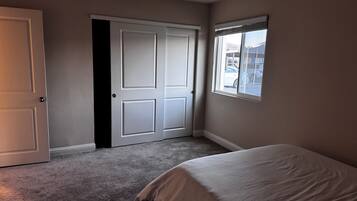 2 camere, ferro/asse da stiro, Wi-Fi gratuito, lenzuola