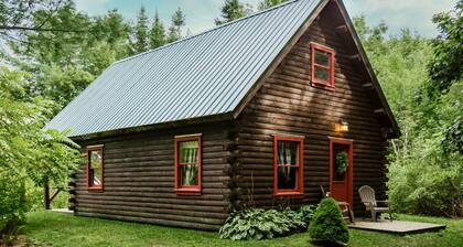 Log Cabin Near Bangor and Acadia National Park