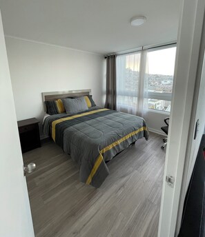 1 bedroom, internet, bed sheets - Ocean view apartment minutes from the terminal and the beach (Elqui)