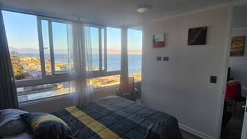 1 bedroom, internet, bed sheets