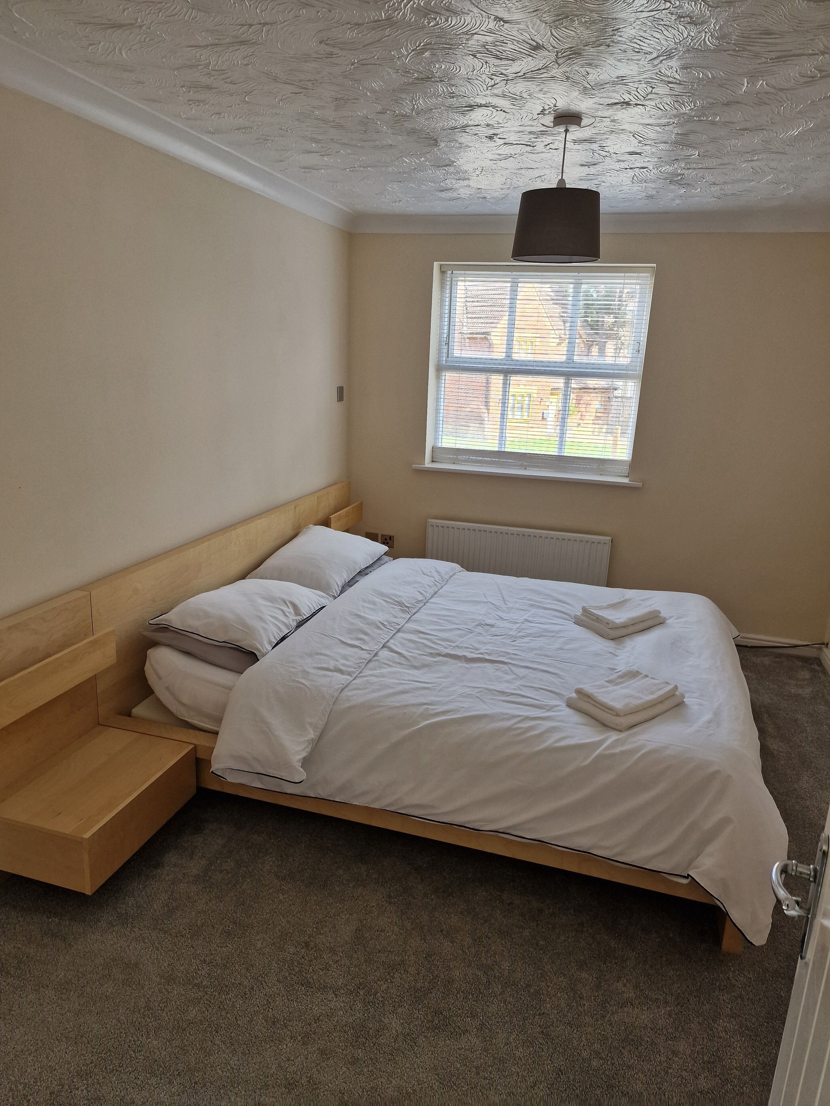 4 soverom, strykejern/-brett, wi-fi og sengetøy