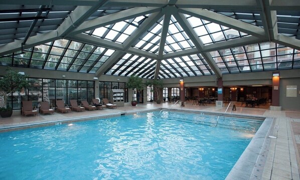 Indoor pool, outdoor pool