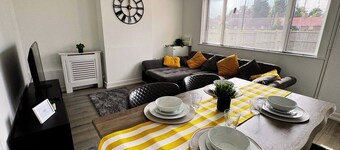 Home In Northampton | Contractors Welcome