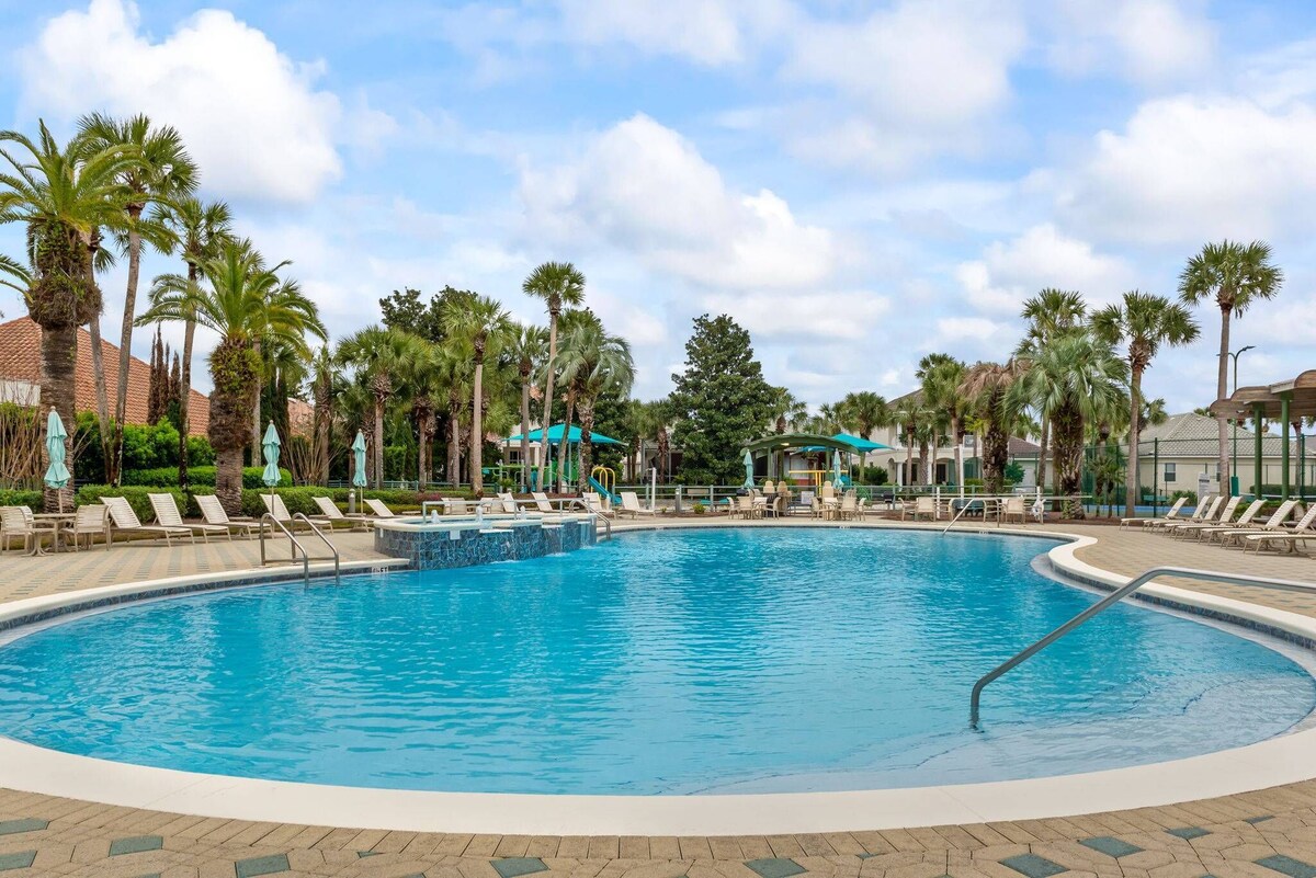 Photo 42 of Dreamy Destin Stay: Golf Cart + Resort Amenities