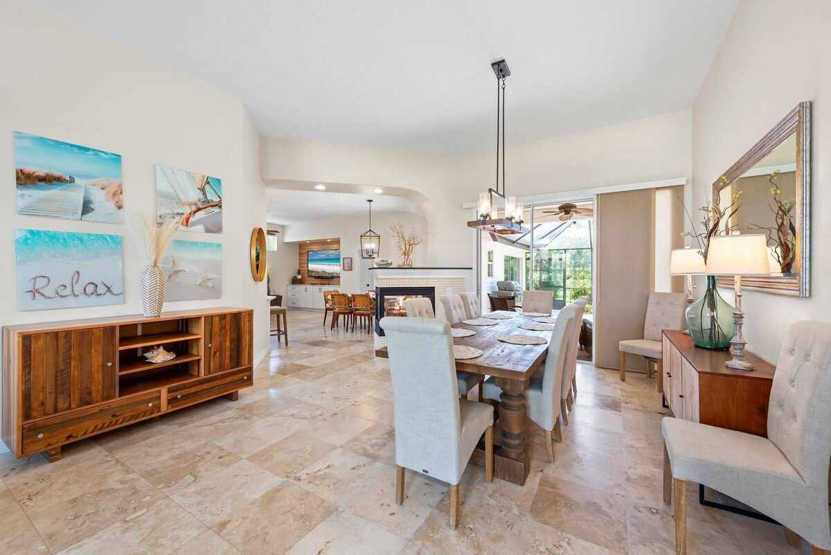 Photo 6 of Dreamy Destin Stay: Golf Cart + Resort Amenities