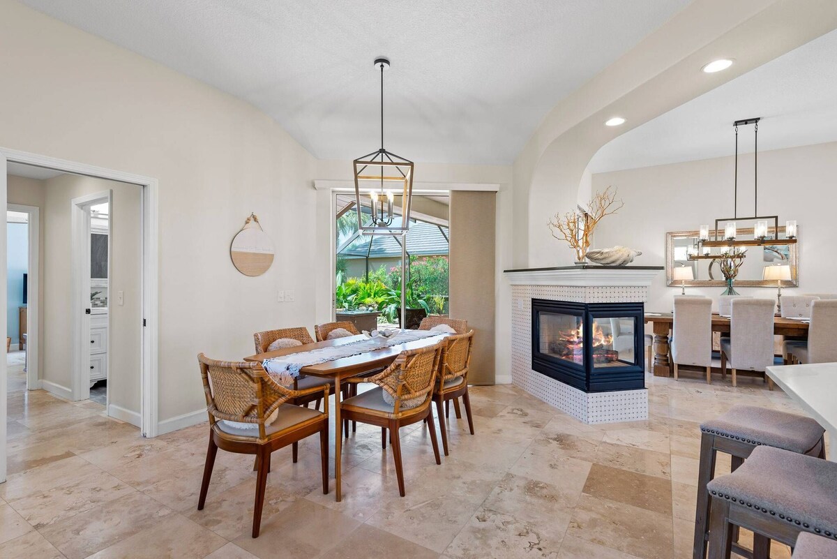 Photo 35 of Dreamy Destin Stay: Golf Cart + Resort Amenities