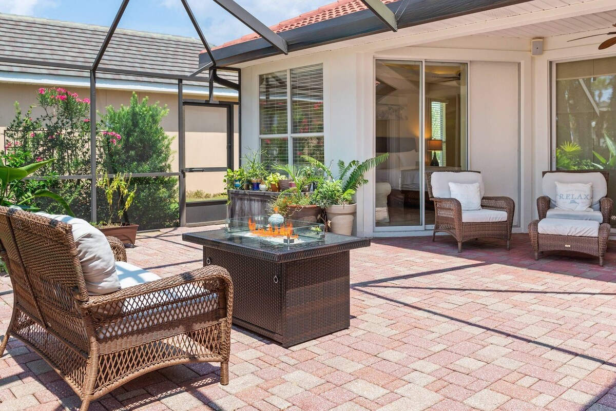 Photo 5 of Dreamy Destin Stay: Golf Cart + Resort Amenities