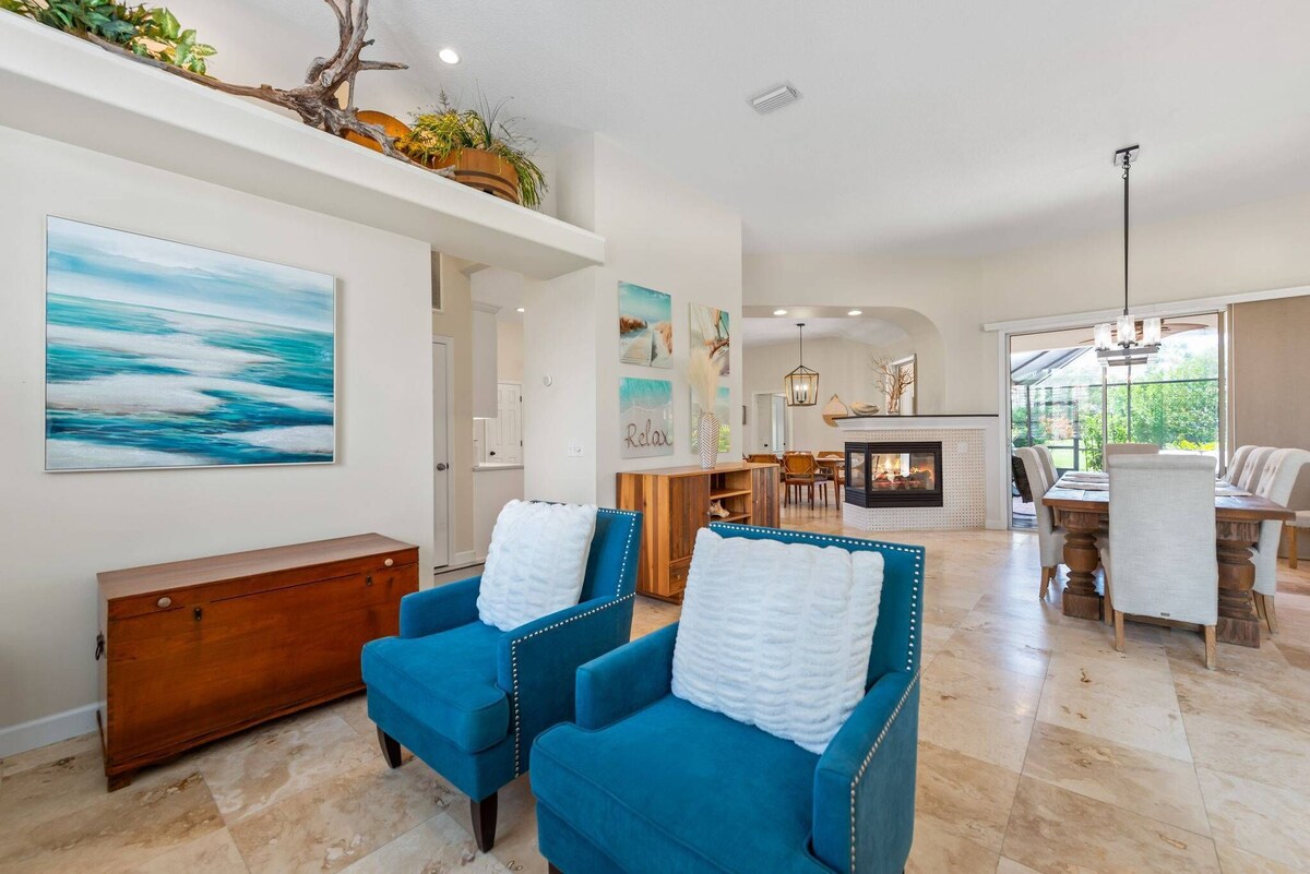 Photo 8 of Dreamy Destin Stay: Golf Cart + Resort Amenities