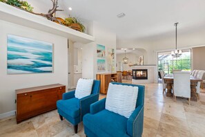 TV, fireplace