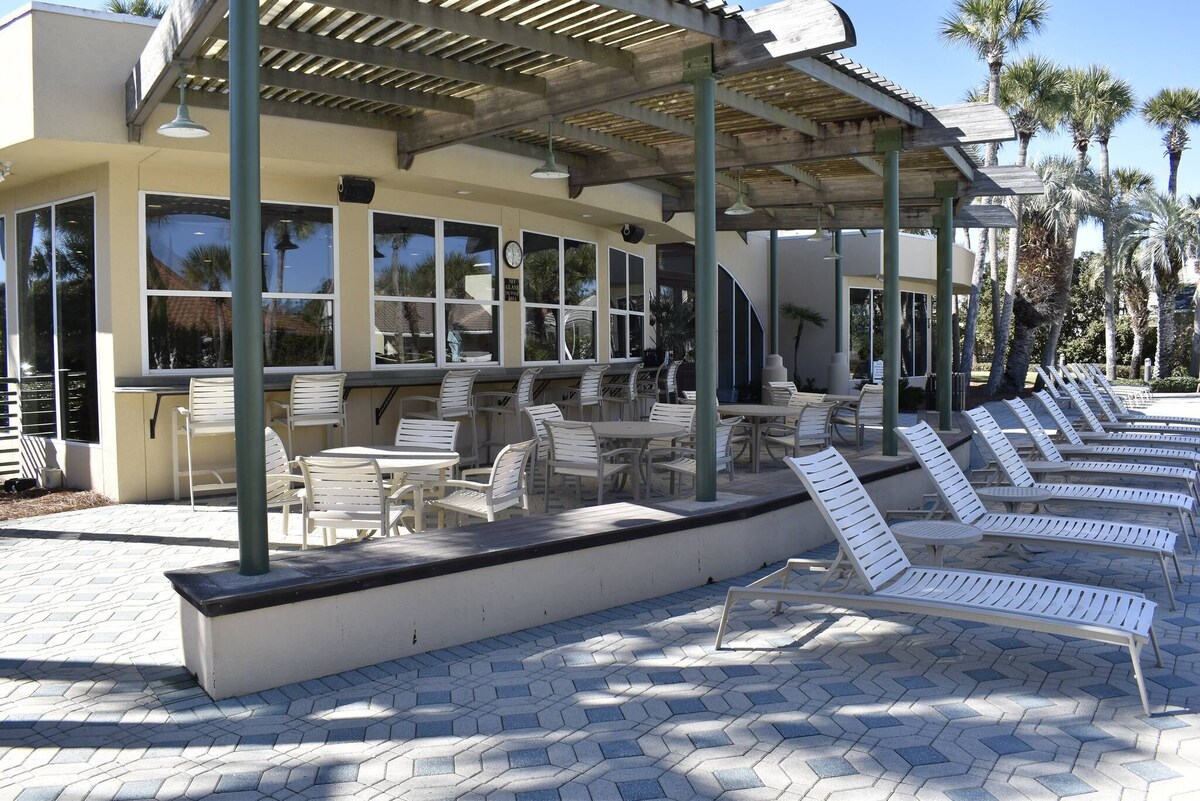 Photo 46 of Dreamy Destin Stay: Golf Cart + Resort Amenities