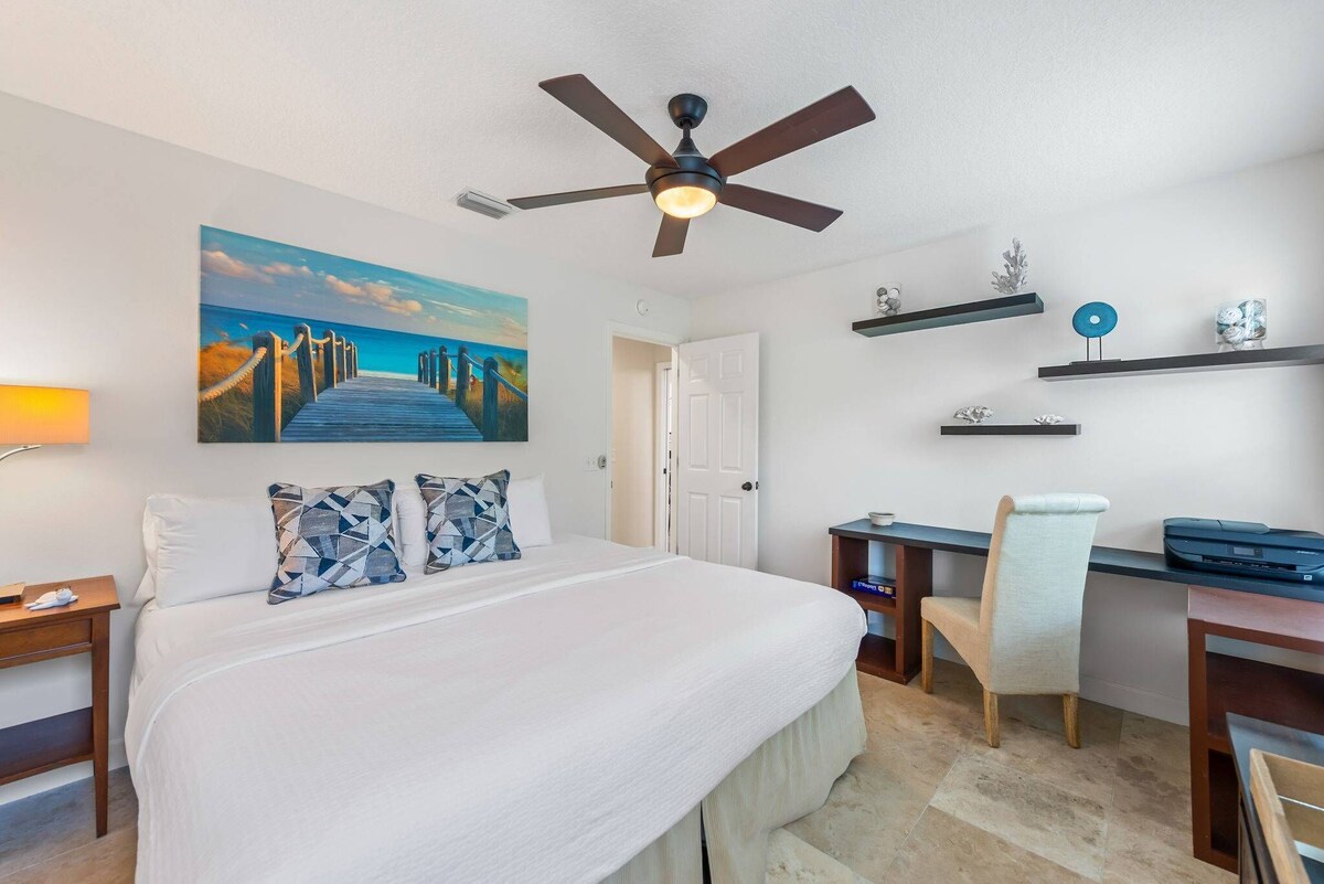 Photo 24 of Dreamy Destin Stay: Golf Cart + Resort Amenities