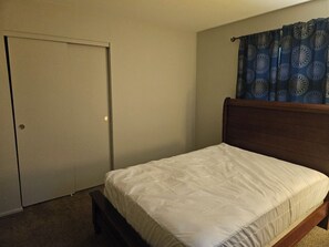 3 habitaciones, wifi gratis y ropa de cama 