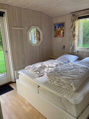 3 chambres, fer et planche à repasser, Wi-Fi gratuit