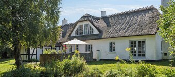 Idyllic half-timbered house for 10 guests