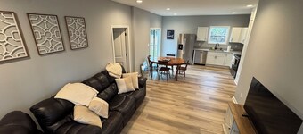  New  3-bedroom house  in Hopkinsville, walking distance from Jennie Stuart