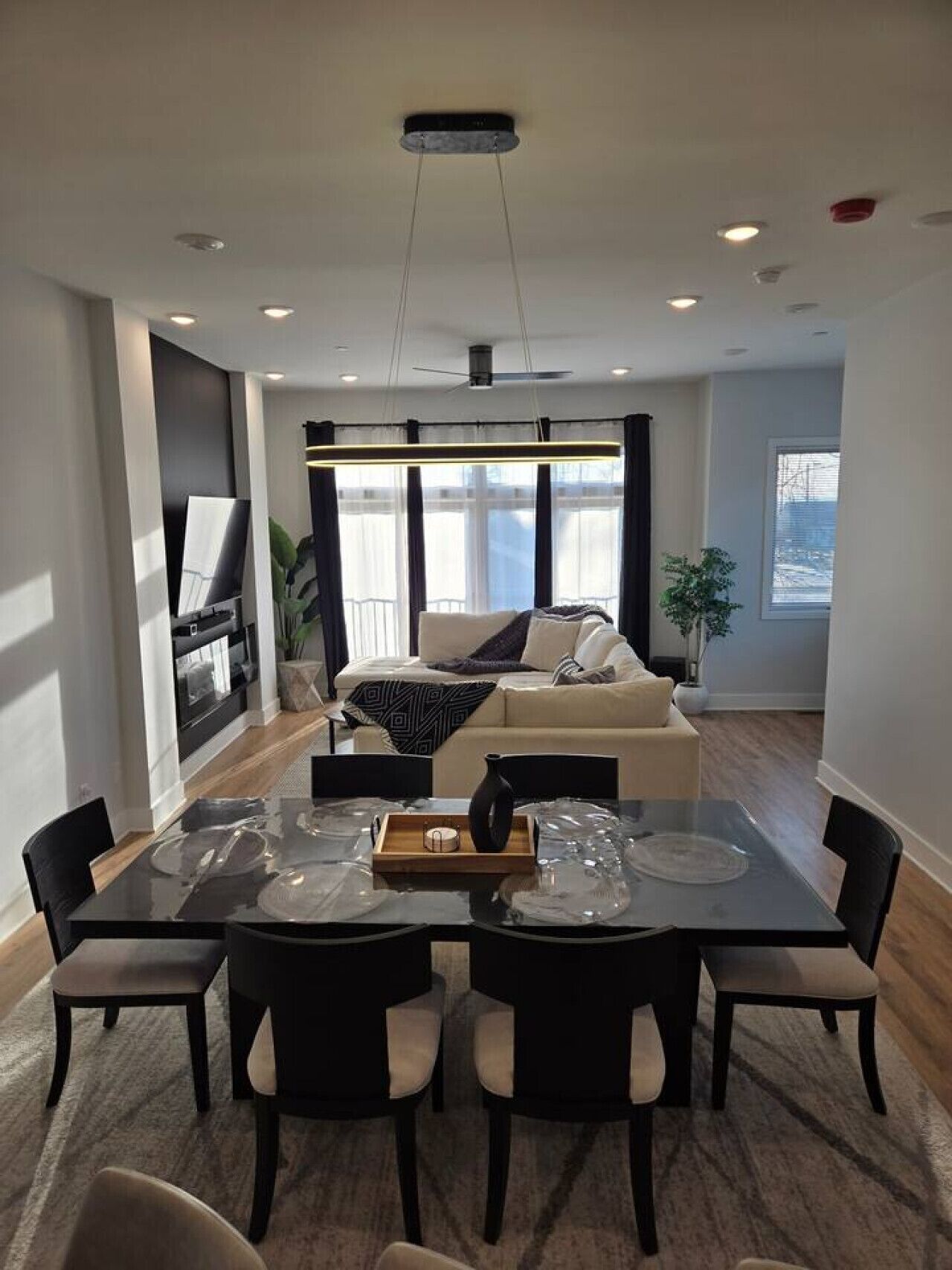 Adjacent Townhomes, 8 Rooms, 2mi To Dt, City View - Nashville, TN
