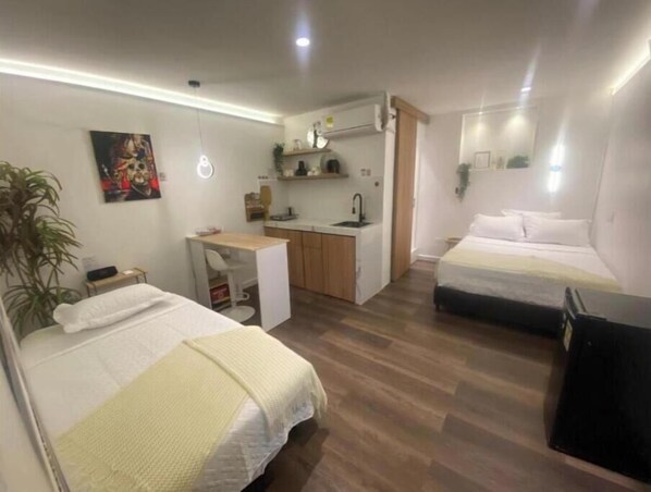 1 bedroom, WiFi, bed sheets