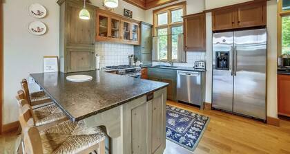 Trapp Family Resort - Mountain View Villa, 3-BRs, Sleeps 8, Feb 13-20
