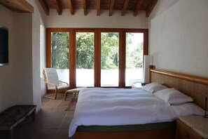 4 chambres, Wi-Fi, literie fournie