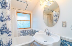 Hair dryer, bidet, towels, soap