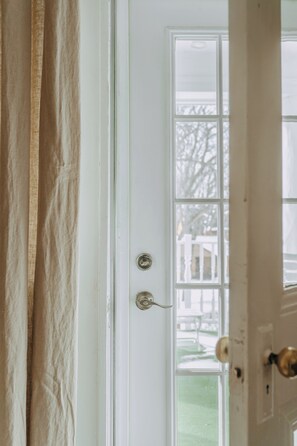 Superior-Doppelzimmer, 1 King-Bett, Balkon | Kostenlose Minibar, Bügeleisen/Bügelbrett, kostenloses WLAN