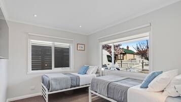 8 bedrooms, iron/ironing board, free WiFi, bed sheets