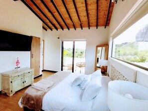 5 habitaciones y ropa de cama 