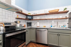 Microwave, oven, stovetop, dishwasher