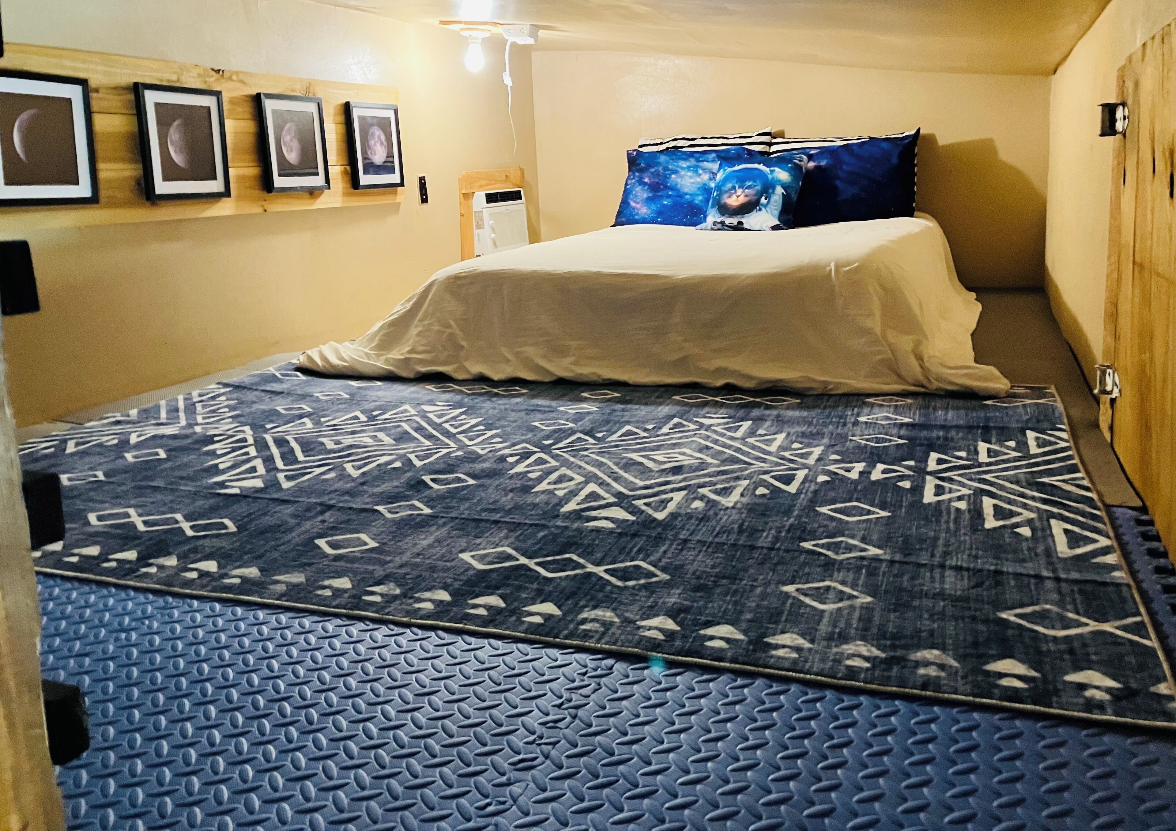 2 chambres, fer et planche à repasser, accès au Wi-Fi (inclus)