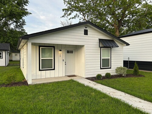 The Relaxing House - Quiet 2 Bedroom Home