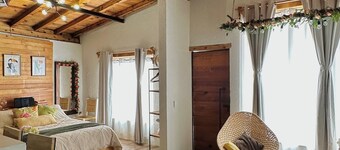 Charming Loft Maria Bonita, in the magical town of Valle De Bravo.