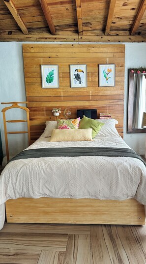 1 bedroom, internet, bed sheets