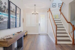 Interior - The Crystal Breeze House (Palm Harbor)