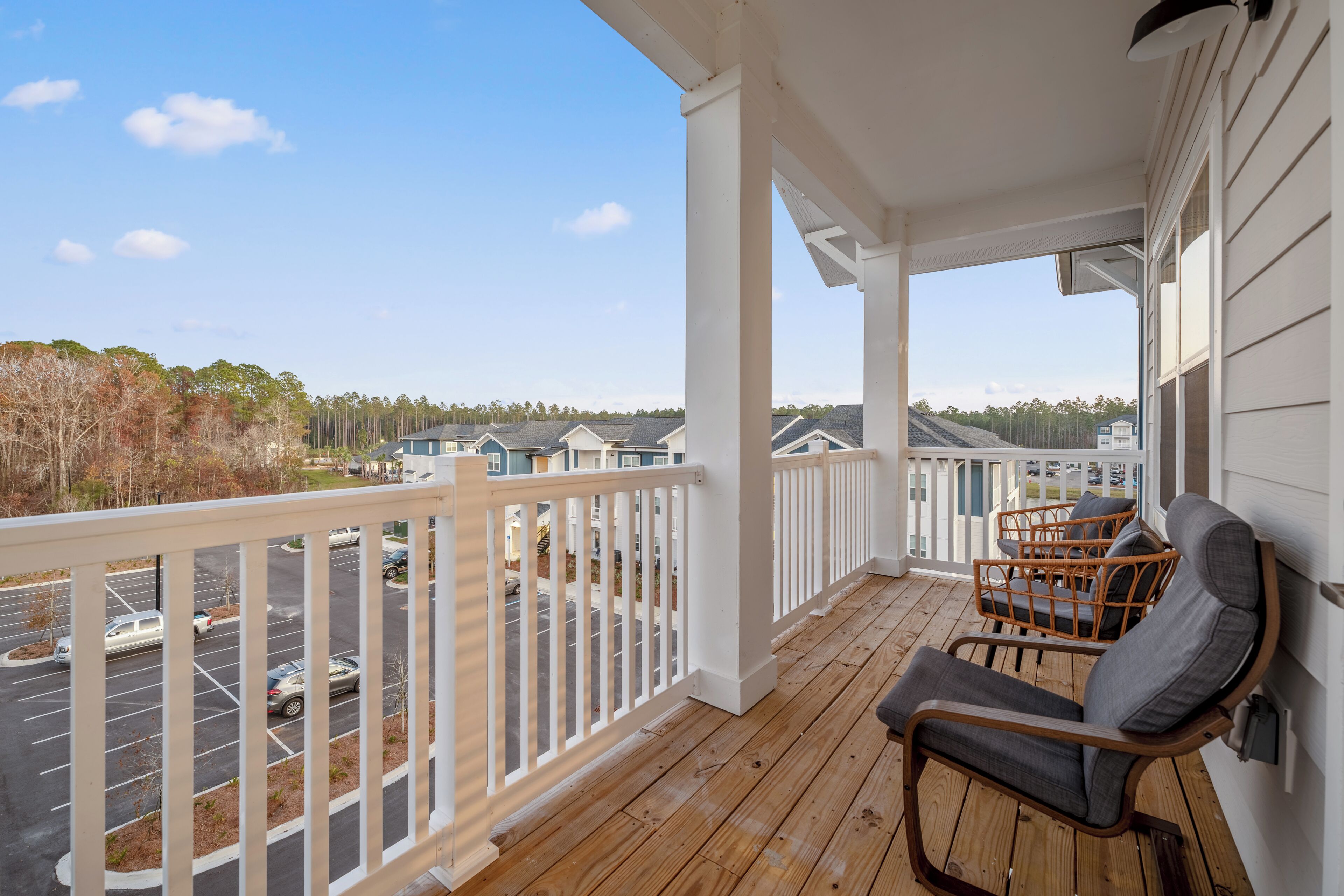 Luxury Apartment, 3 Bedrooms, Pets Allowed, Corner | Room amenity