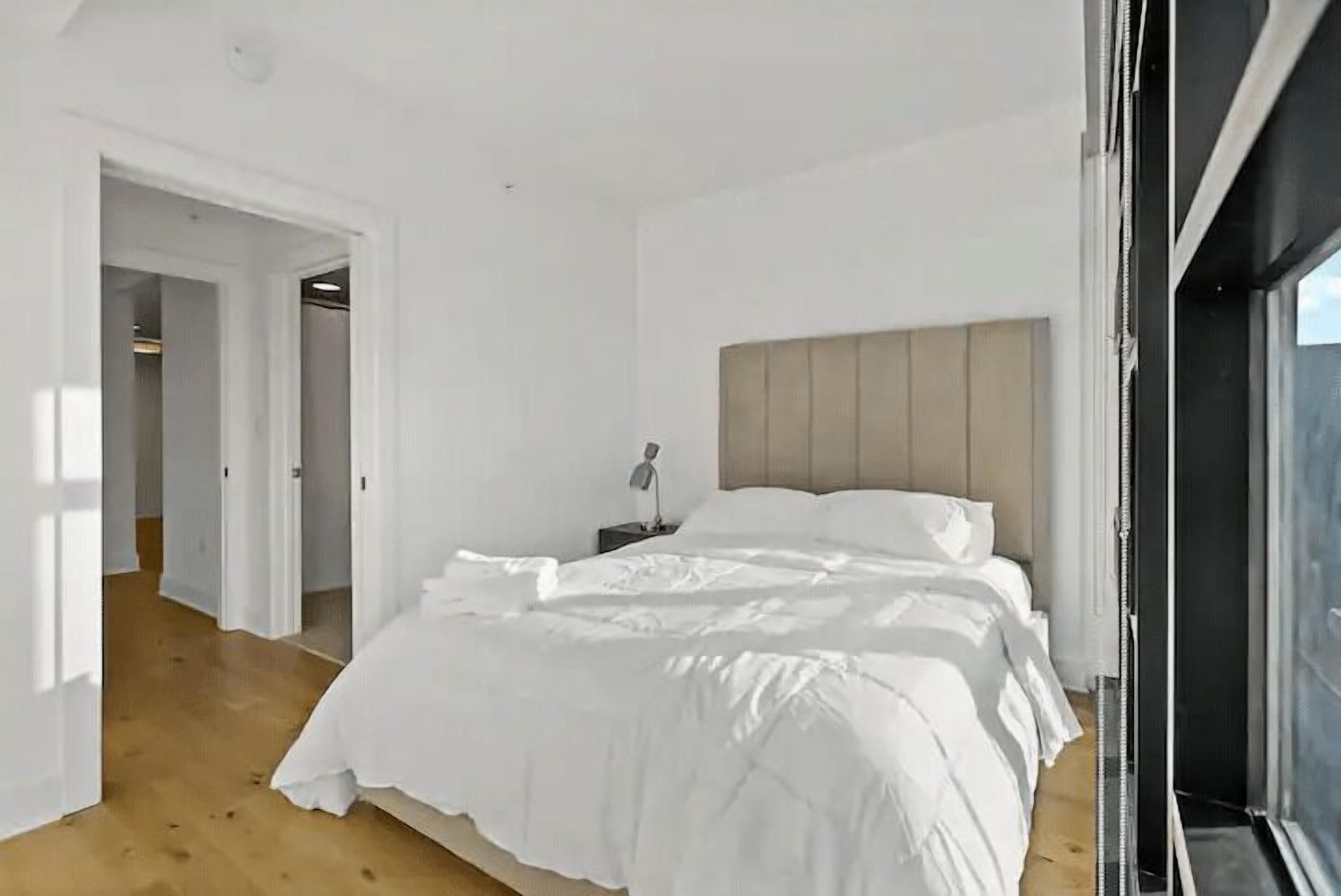 2 sovrum, strykjärn/strykbräda, internet och sängkläder