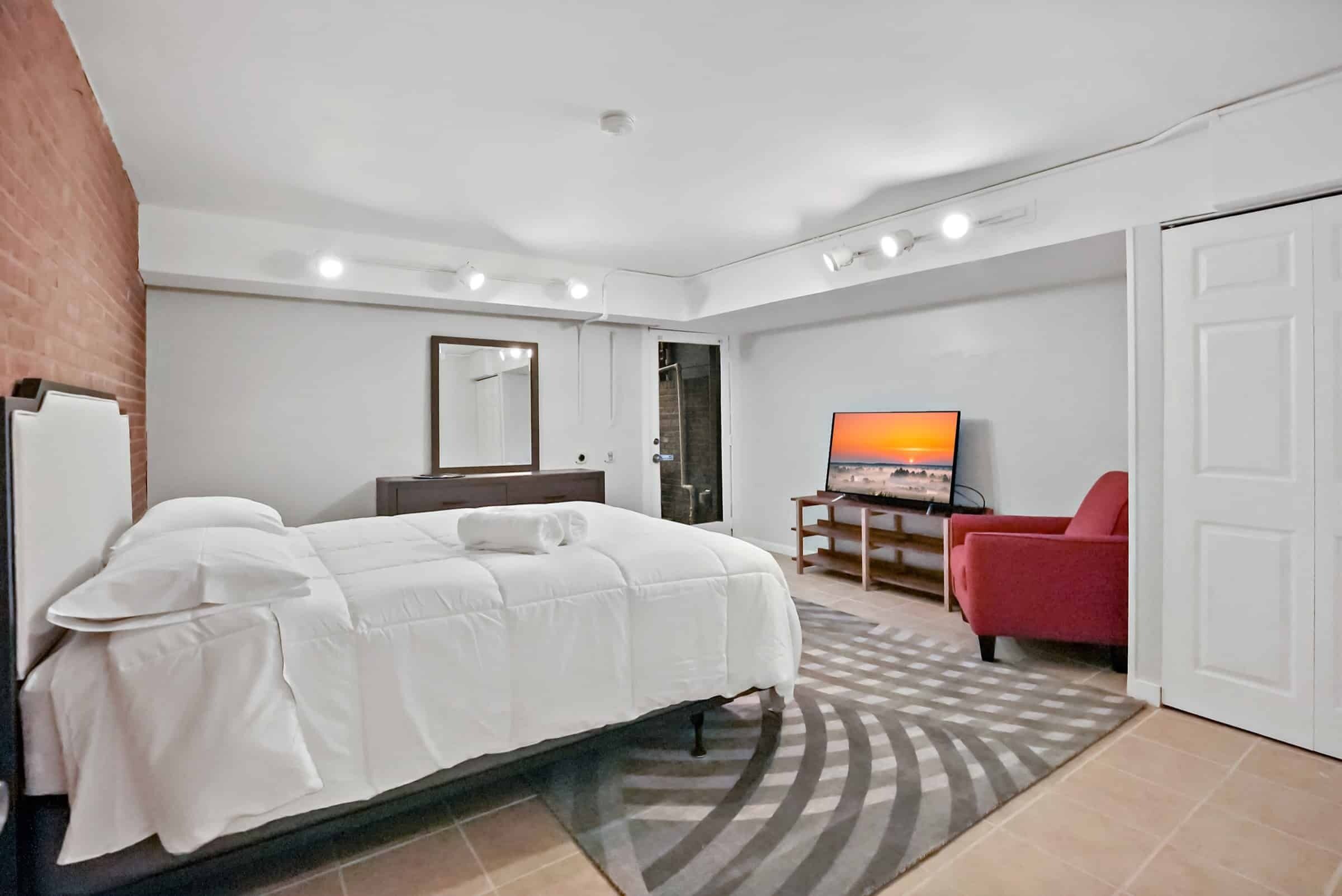 4 bedrooms, internet
