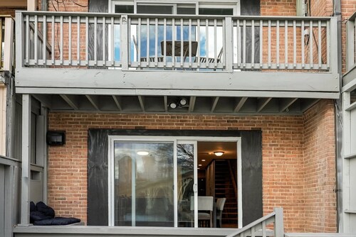 Georgetown 4BR Waterfront Townhome | Potomac Views & Parking