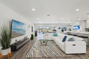 Smart TV, ping pong, books, offices