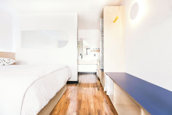 1 chambre, fer et planche à repasser, Wi-Fi, draps fournis