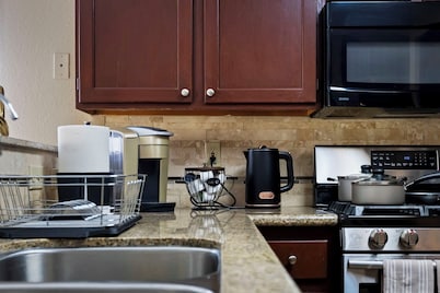 Family-Friendly 4BD Oasis w/ Pool & Backyard/BBQ