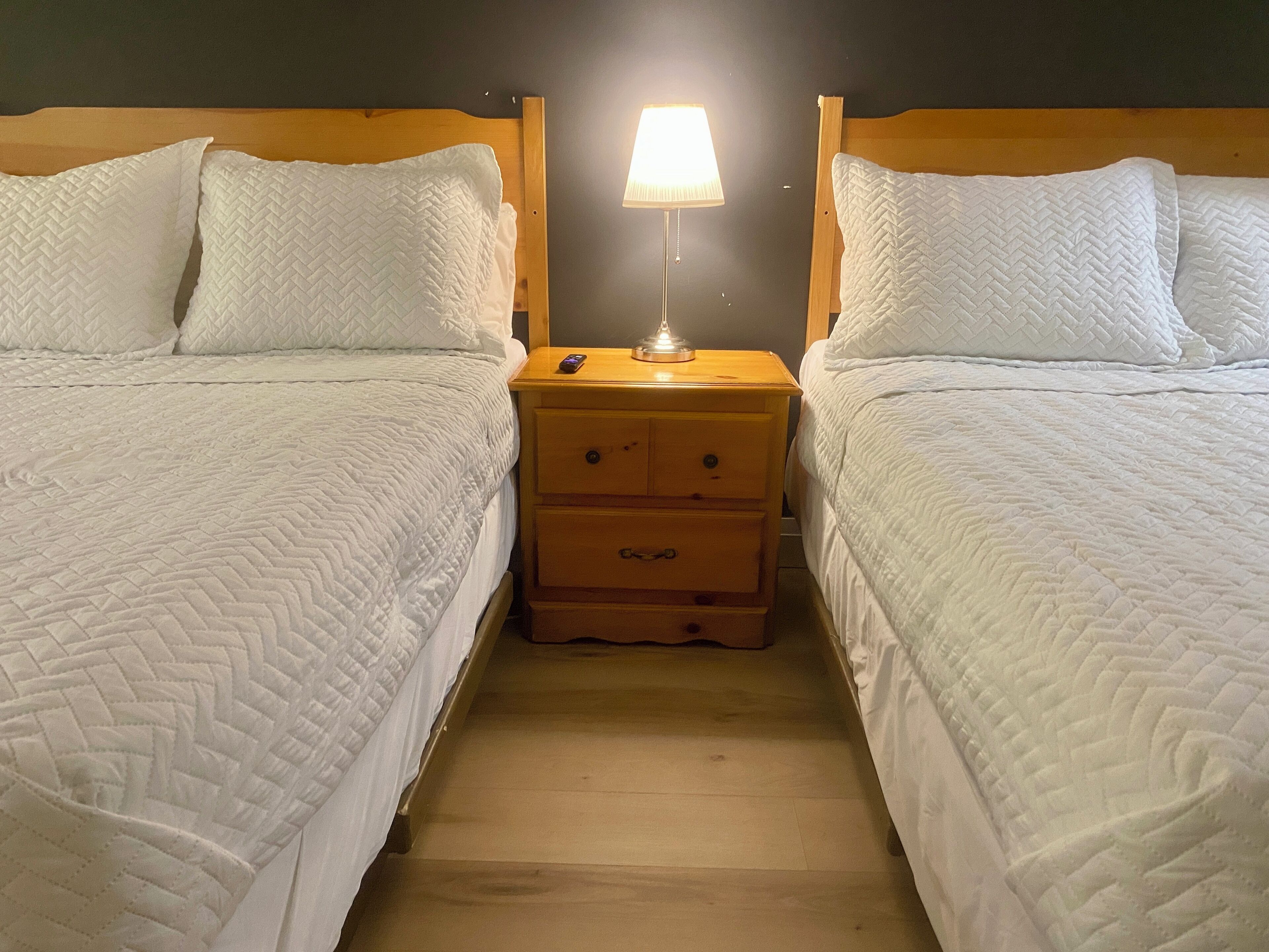 Double Room | Laptop workspace, free WiFi