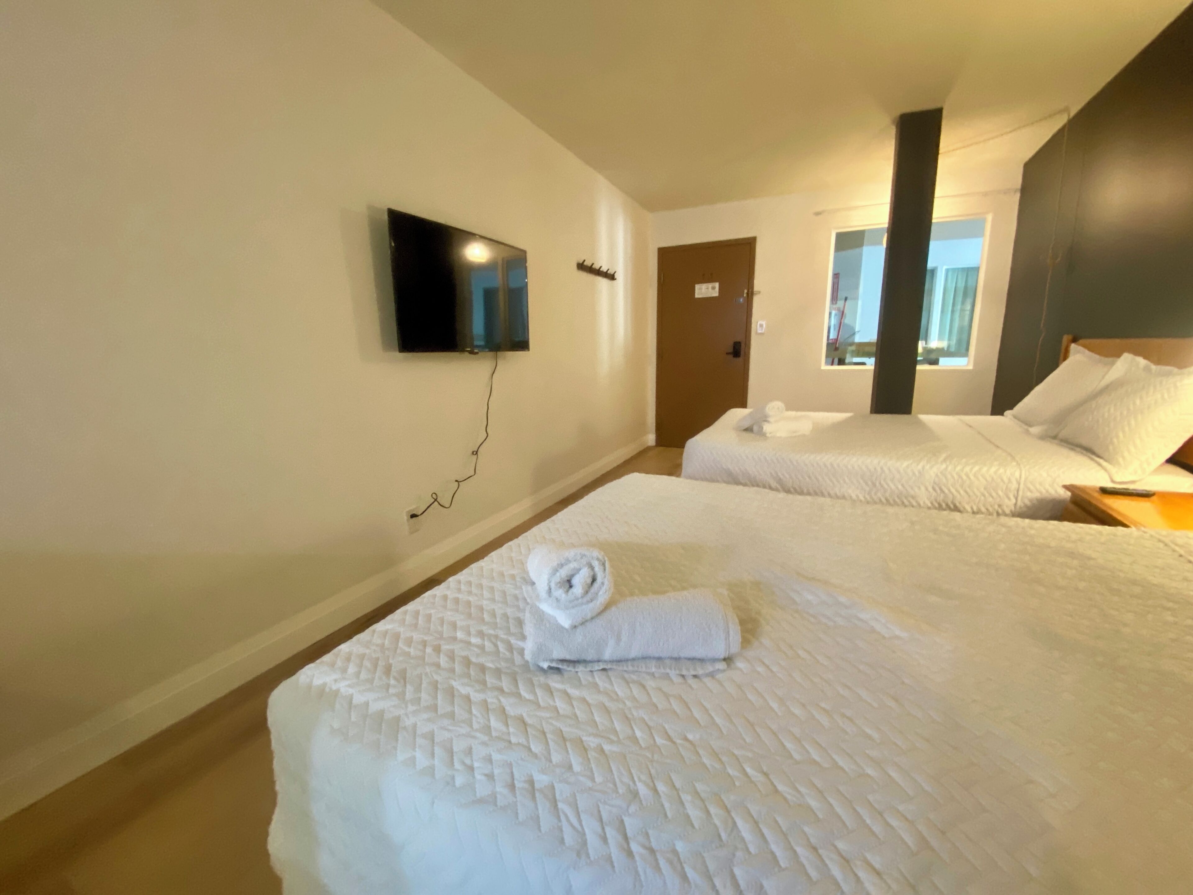 Apartamento Deluxe, 2 camas dobles, cocina | Espacio para trabajar con un portátil y wifi gratis