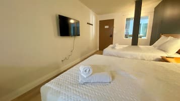 Apartamento Deluxe, 2 camas dobles, cocina | Espacio para trabajar con un portátil y wifi gratis