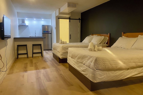 Superior Apartment, 2 Queen Beds, Kitchen