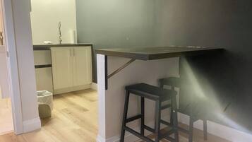 Laptop workspace, free WiFi