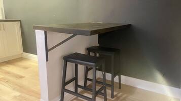 Laptop workspace, free WiFi