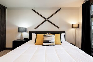 2 habitaciones, tabla de planchar con plancha y wifi gratis 