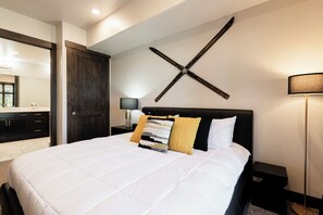 2 bedrooms, iron/ironing board, free WiFi