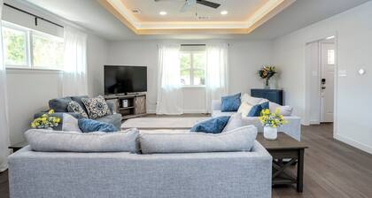 Beautiful Renovated 3BR/2B in Frisco, Walking Distance to Rail District and Park